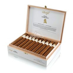 Davidoff Winston Churchill Toro 01 1