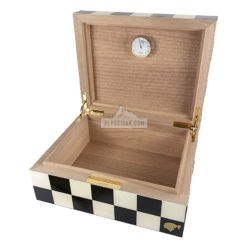Humidor Cohiba Chess Limited Edition 02