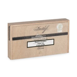 117426 Davidoff Dominicana Short Robusto 02