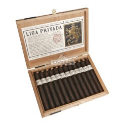 Liga Privada Unico Serie Dirty Rat Petit Corona 01 1