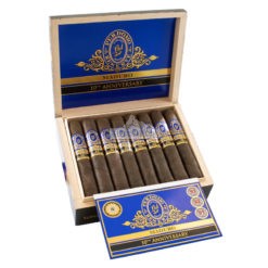 Perdomo Reserve 10th anniversary Maduro Super Toro 01 1