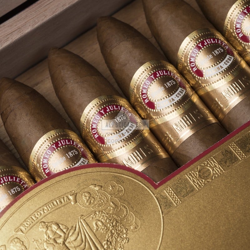 20220126011634 Romeo Y Julieta Linea De Oro Nobles 05 1
