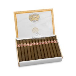 20220329013946 H. Upmann Regalias 25 01
