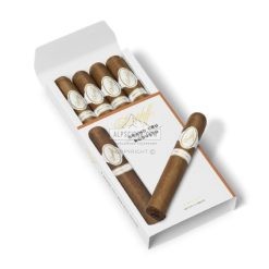 Davidoff Grand Cru Robusto 4 01 br backup