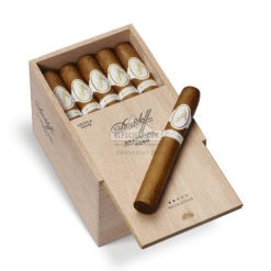 Davidoff Grand Cru Toro 25 01 br backup