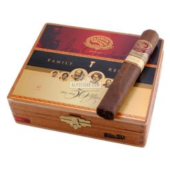 Padron Family Reserve 50 years 01 br backup