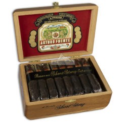 20220722014238 Arturo Fuente Short Story Maduro 2