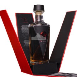 Beyond Barrel Ron Volcan Rhum y Don Pancho Edition cl br backup jpg