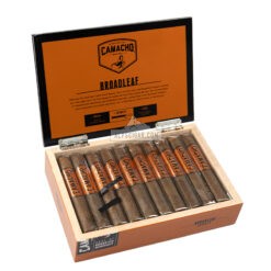 Camacho Broadleaf Robusto bis jpg